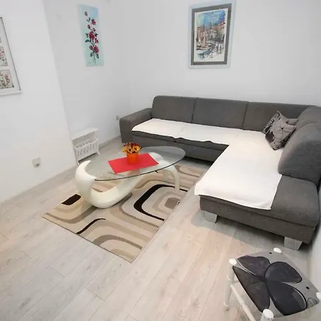 Apartmani Ivona & Ivo Makarska Exterior photo
