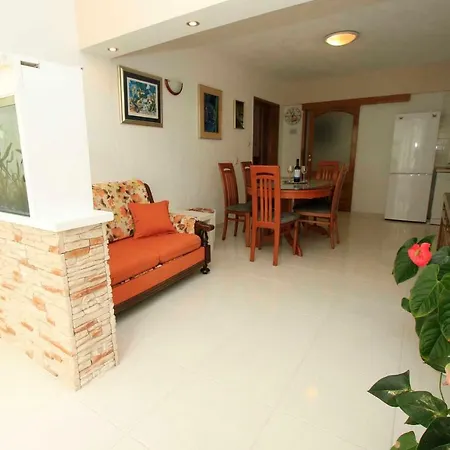 Apartmani Ivona & Ivo Makarska Exterior photo
