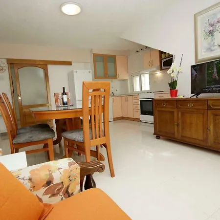 Apartmani Ivona & Ivo Makarska Exterior photo