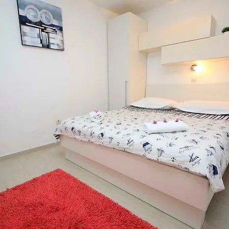Apartmani Ivona & Ivo Makarska Exterior photo