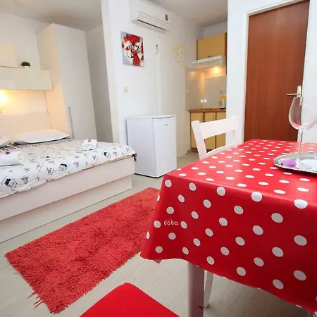 Apartmani Ivona & Ivo Makarska Exterior photo